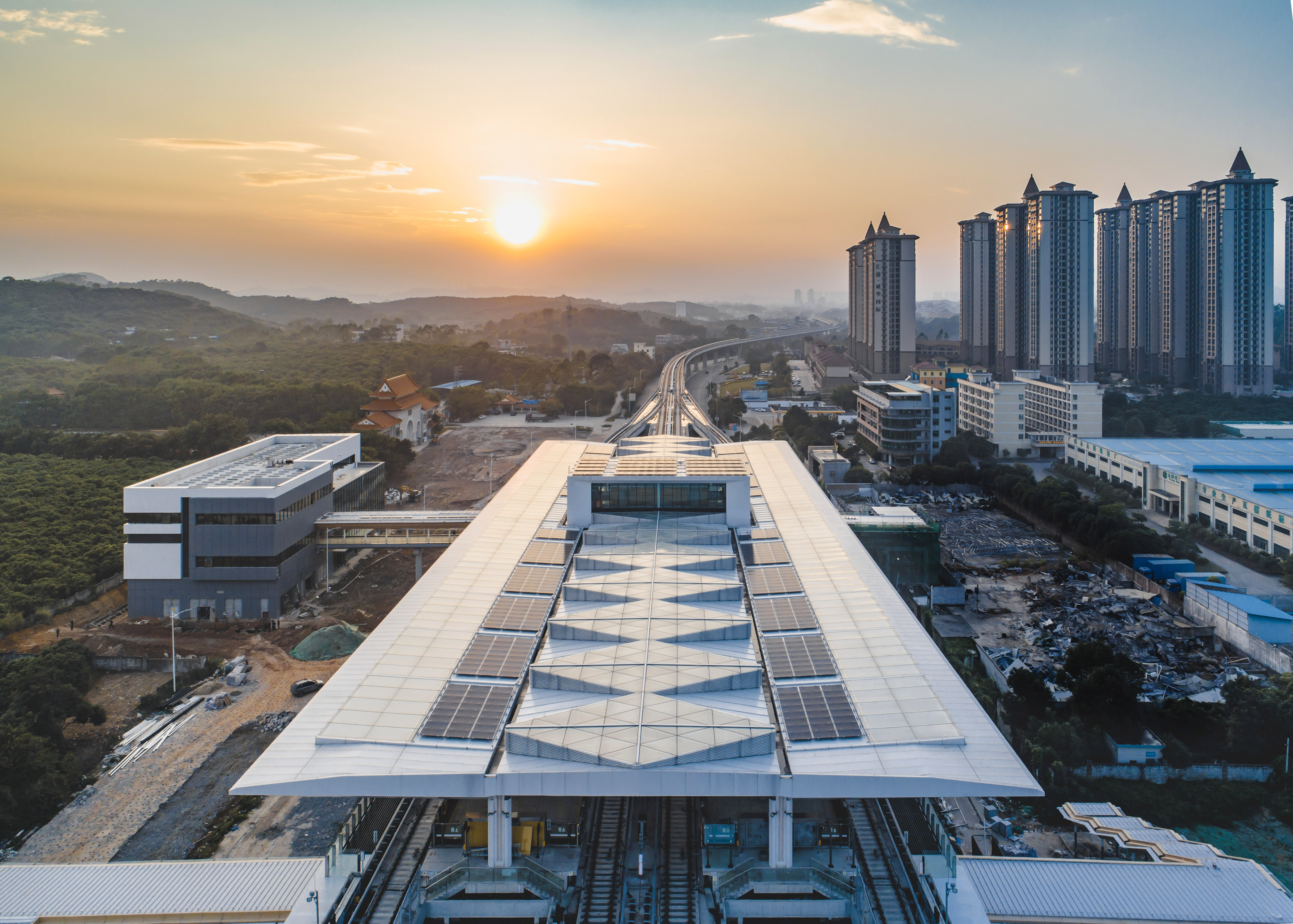 廣州市軌道交通21號線（長平站、金坑站、朱村站、山田站）